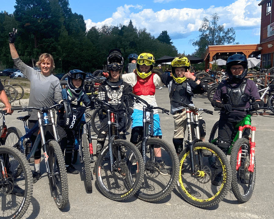 mtb mountainbike downhill kids camp läger